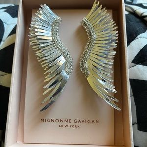Mignonne Gavigan NWT Silver Madeline Full size earrings *stunning*